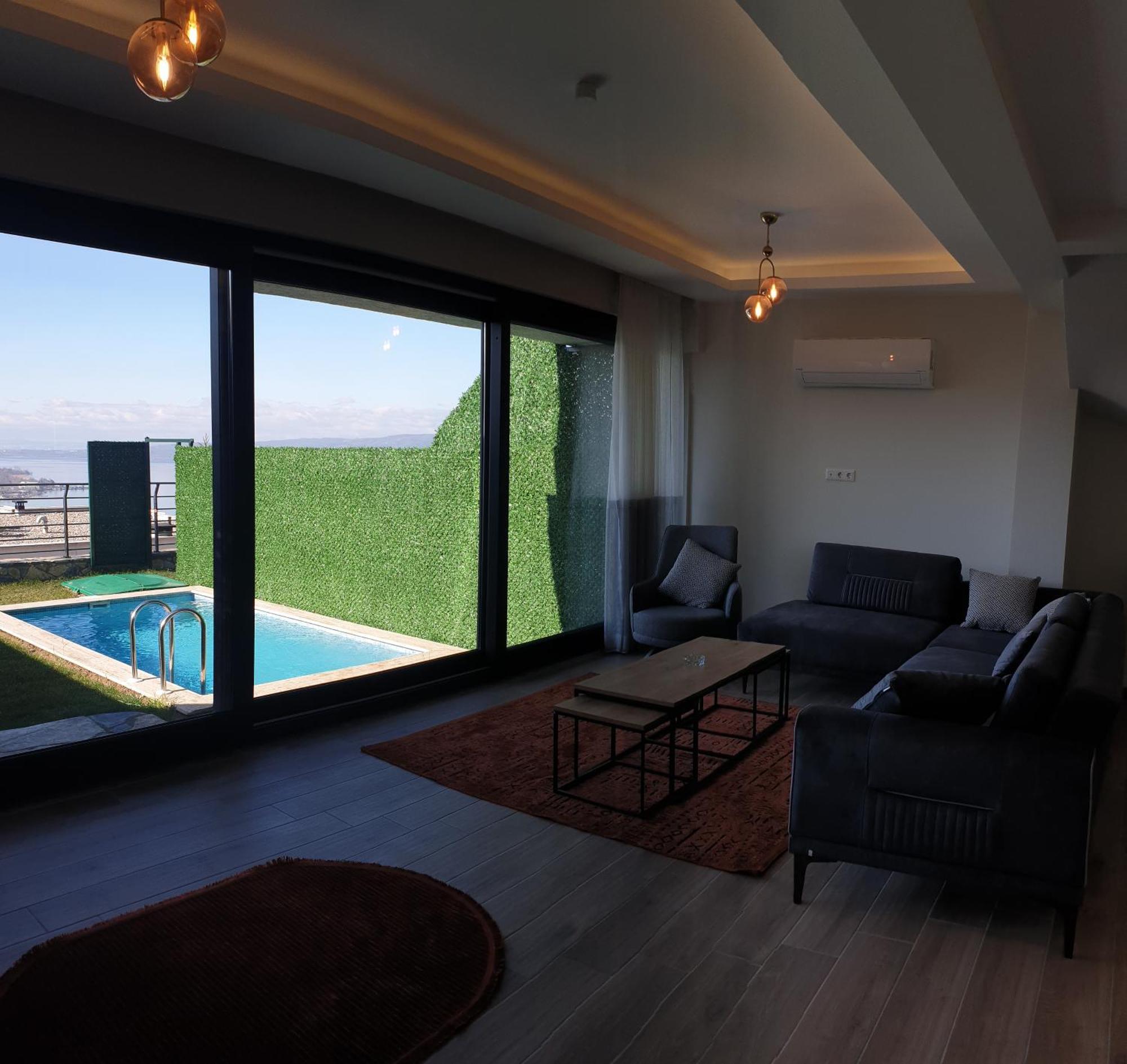 Villa فلل التن تاج Altintac Villalari